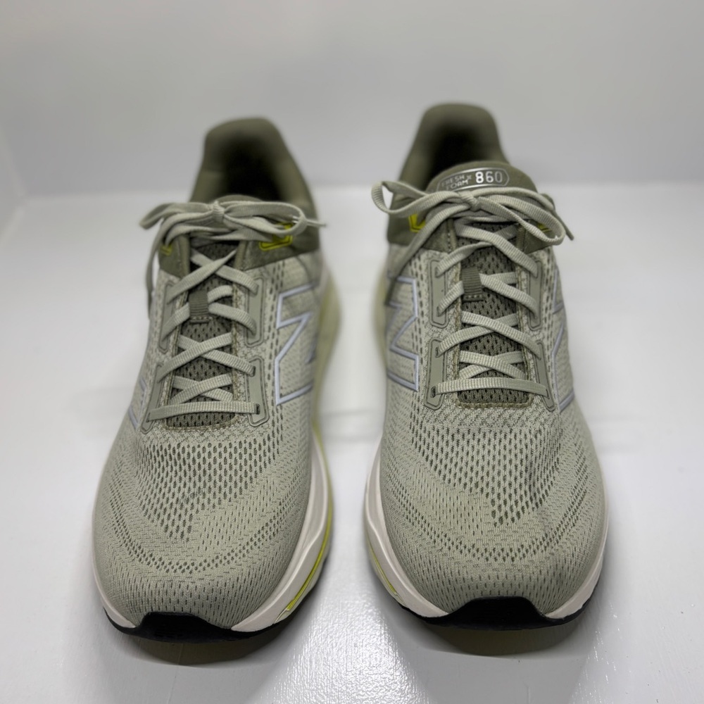 Men’s New Balance Fresh Foam 860 Olive Running Shoes Size 15 - Picture 4 of 12
